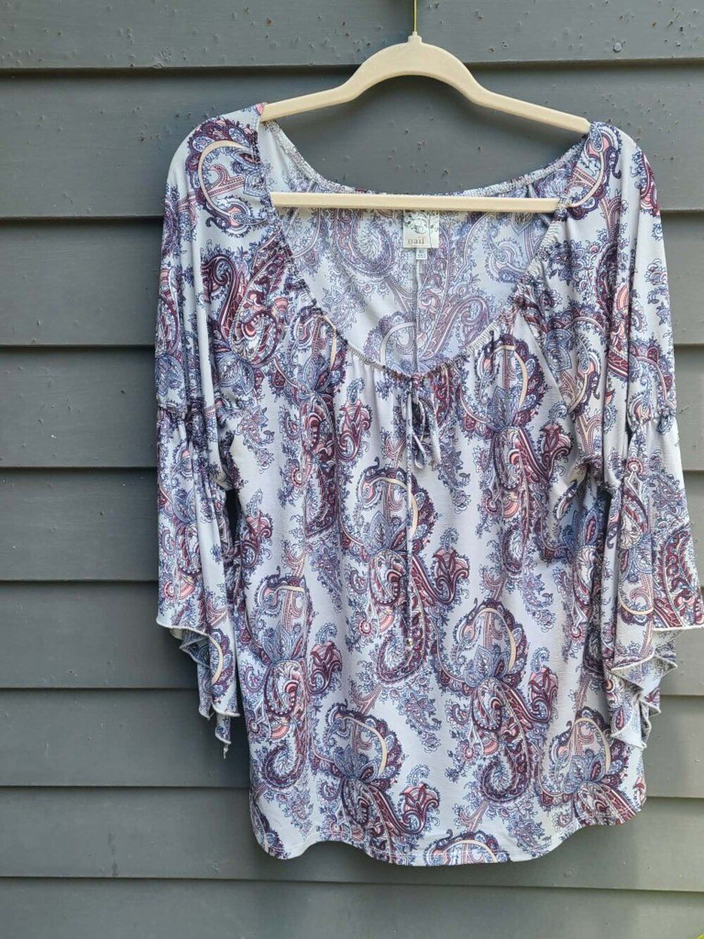 NAIF Gray Burgundy Peasant Top Size XL - Picture 8 of 8